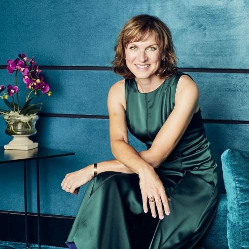 Fiona Bruce Measurements, Bio, Age, Weight, and Height