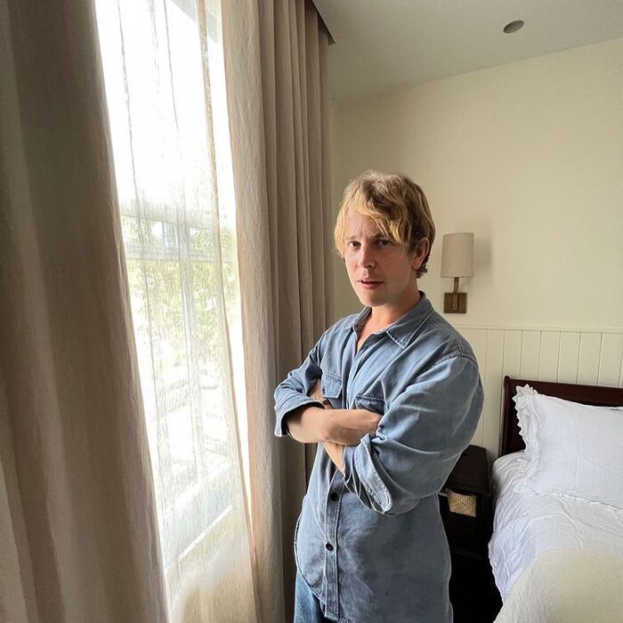 Tom Odell measurements, Bio, Age, Height and Weight