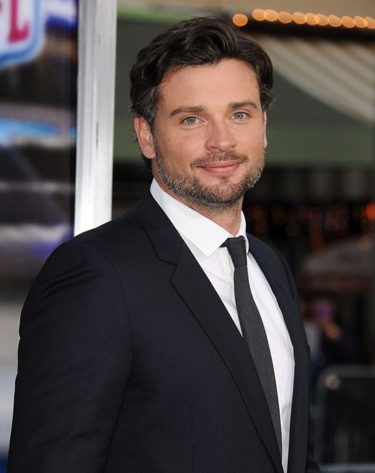 Tom Welling measurements, Bio, Age, Height and Weight