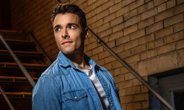 Corey Cott Measurements, Bio, Age, Weight, and Height